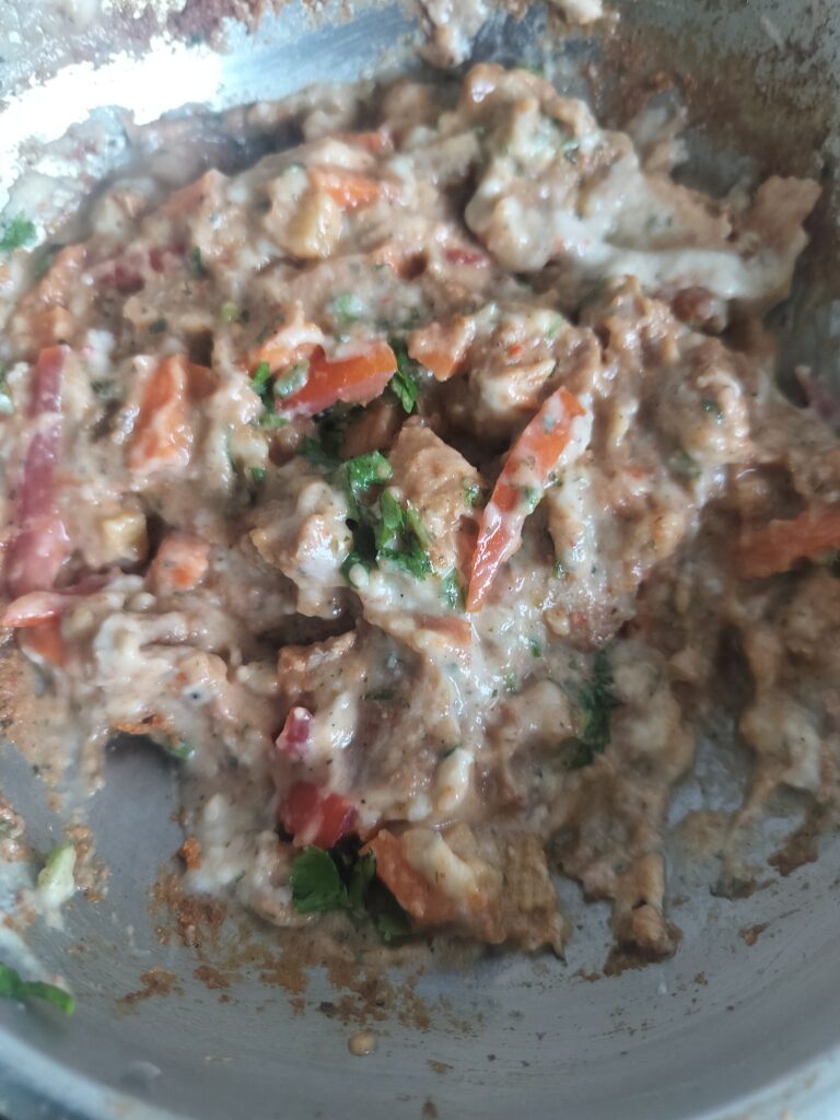 Cheesy And Creamy Turkish Chicken